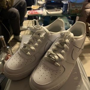 airforces size 4.5